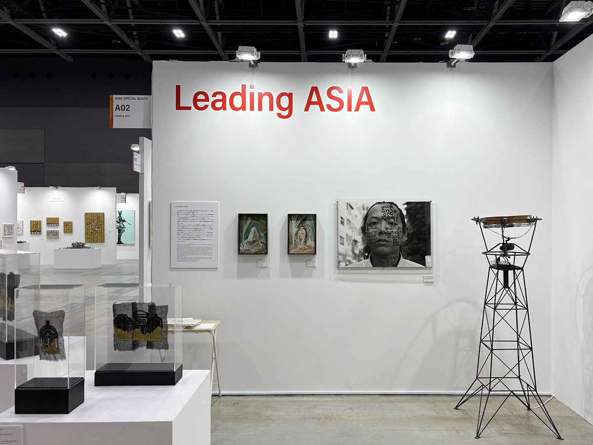 マリンメッセ福岡B館「ART FAIR ASIA FUKUOKA 2025」会場