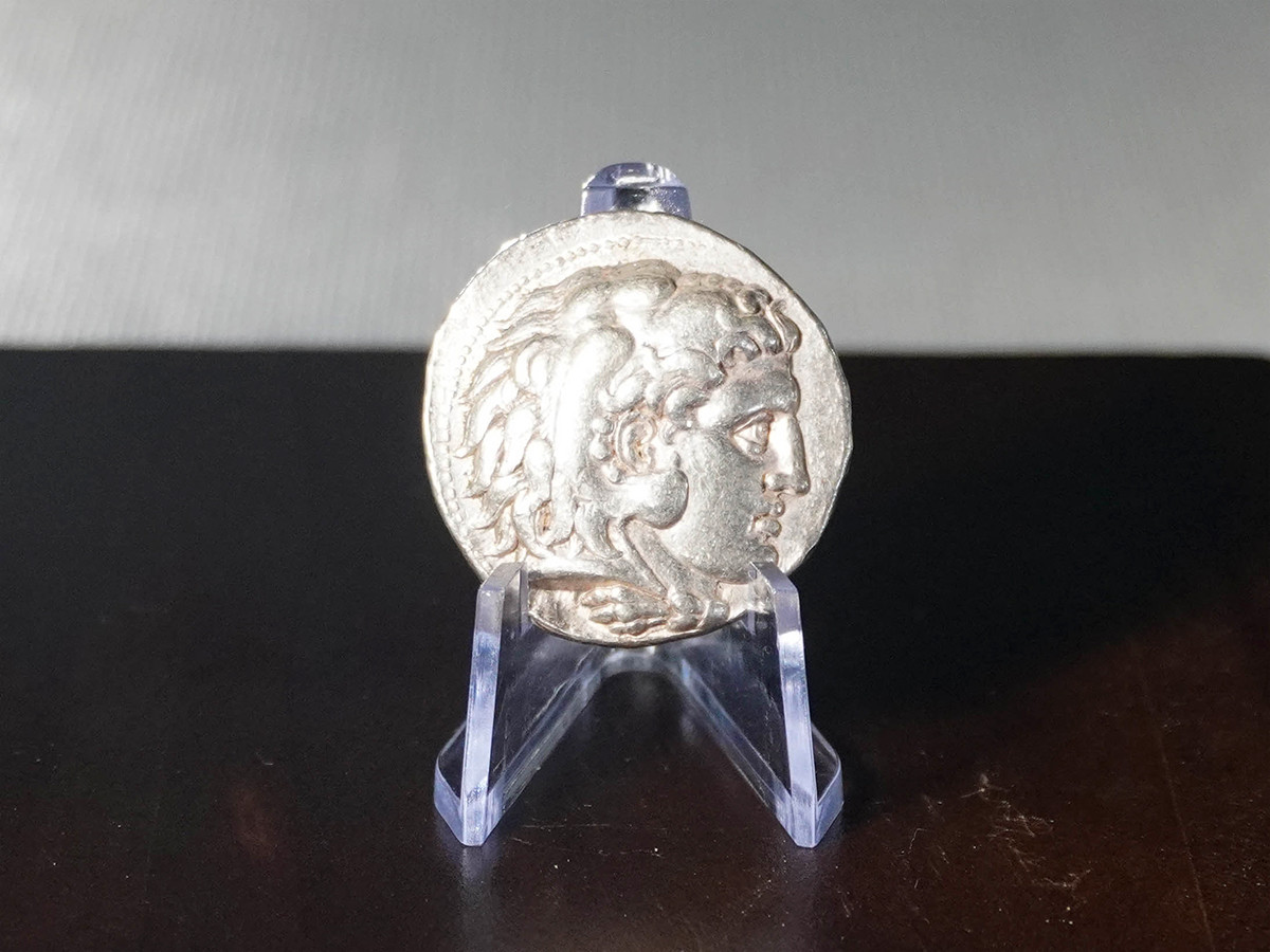 コインに刻まれた神と王 ― 「シルクロードのコイン美術とその周辺」（レポート）