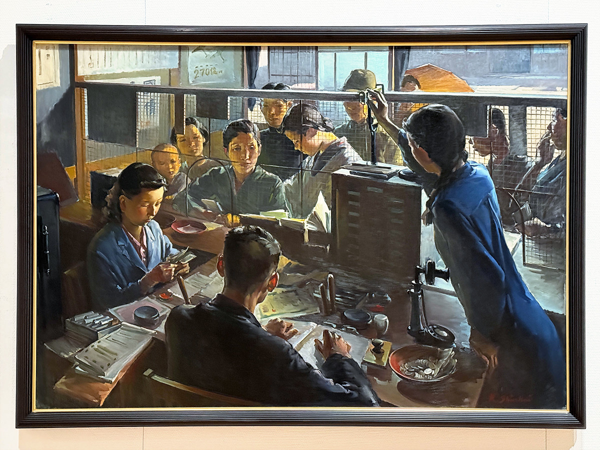 板橋区立美術館「戦後80年　戦争と子どもたち」会場より　新海覚雄《貯蓄報国》1943年（昭和18年）　第2回大東亜戦争美術展　板橋区立美術館