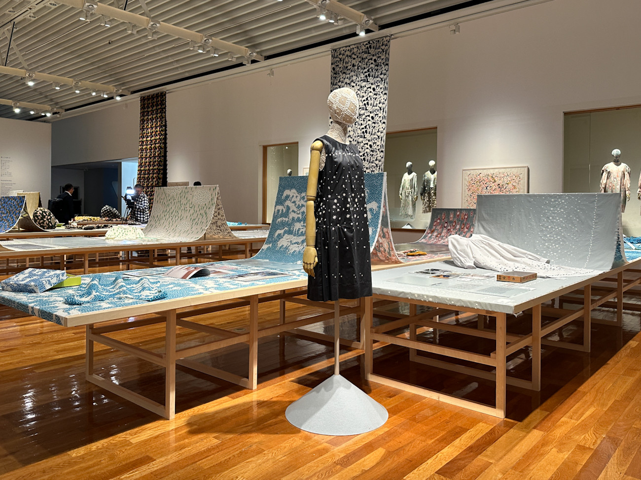 世田谷美術館「つぐ minä perhonen」展 会場