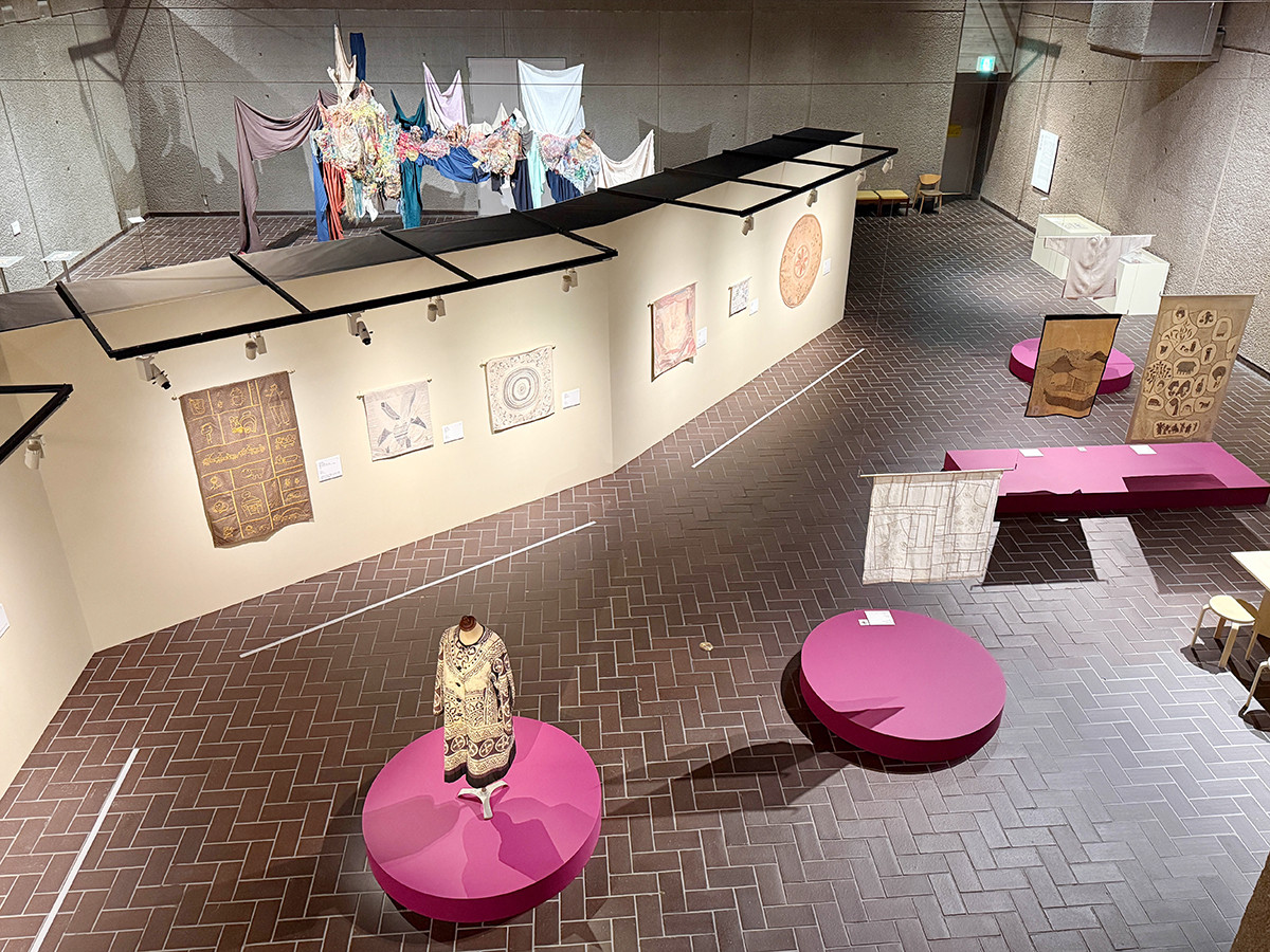 東京都美術館「刺繍―針がすくいだす世界」会場
