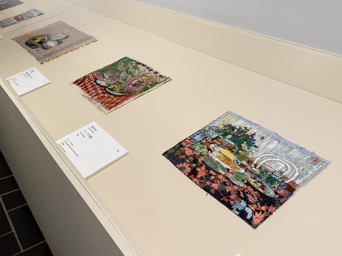 東京都美術館「刺繍―針がすくいだす世界」会場より　岡田美佳