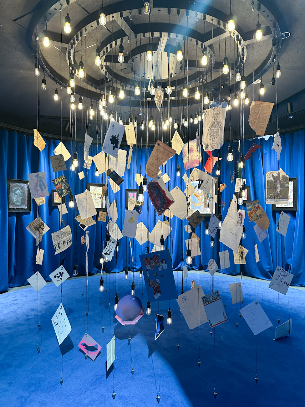 ジョニー・デップ「A Bunch of Stuff - Tokyo」