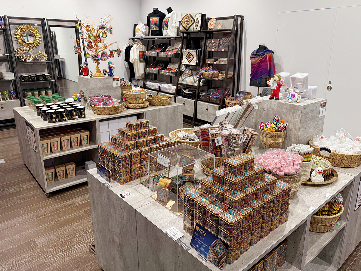 オフィシャルショップ