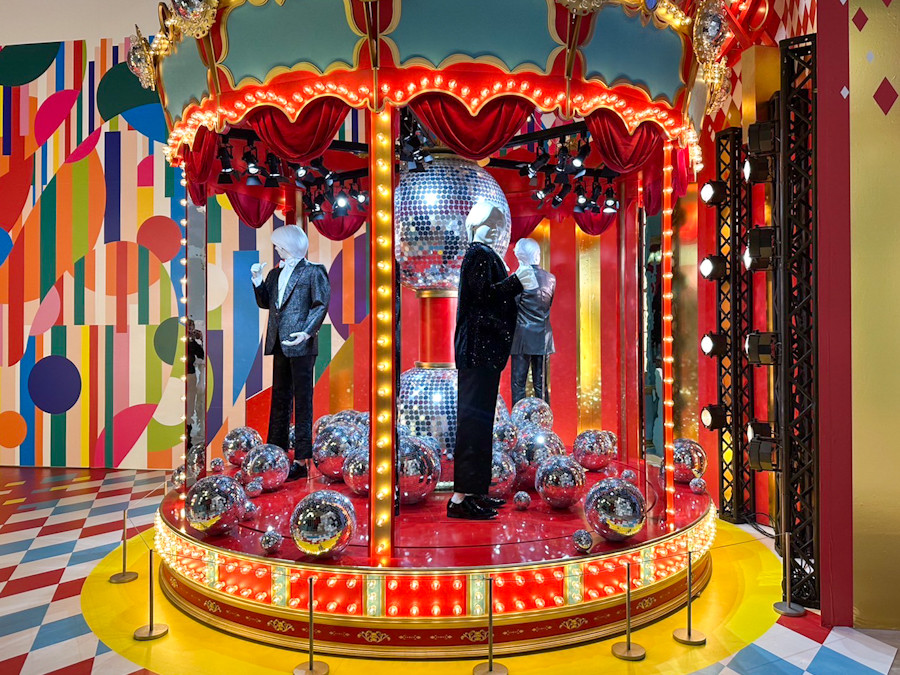 TOKYO NODE GALLERY「Mrs. GREEN APPLE MGA MAGICAL 10 YEARS EXHIBITION『Wonder Museum』」会場