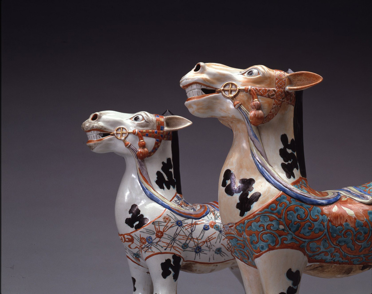 《伊万里柿右衛門様式色絵馬》