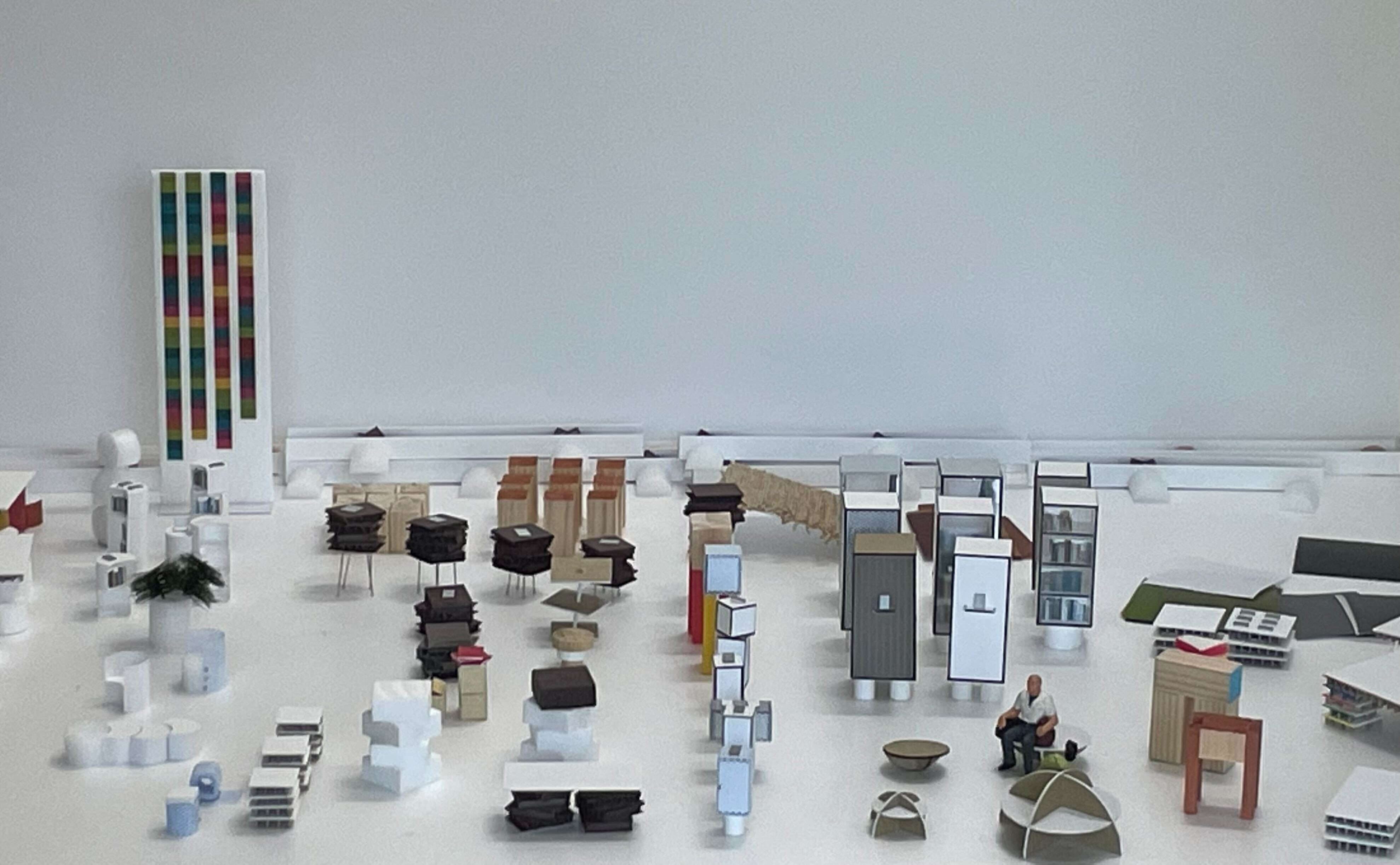 ほぼ空：青木淳 ＋ リチャード・タトル