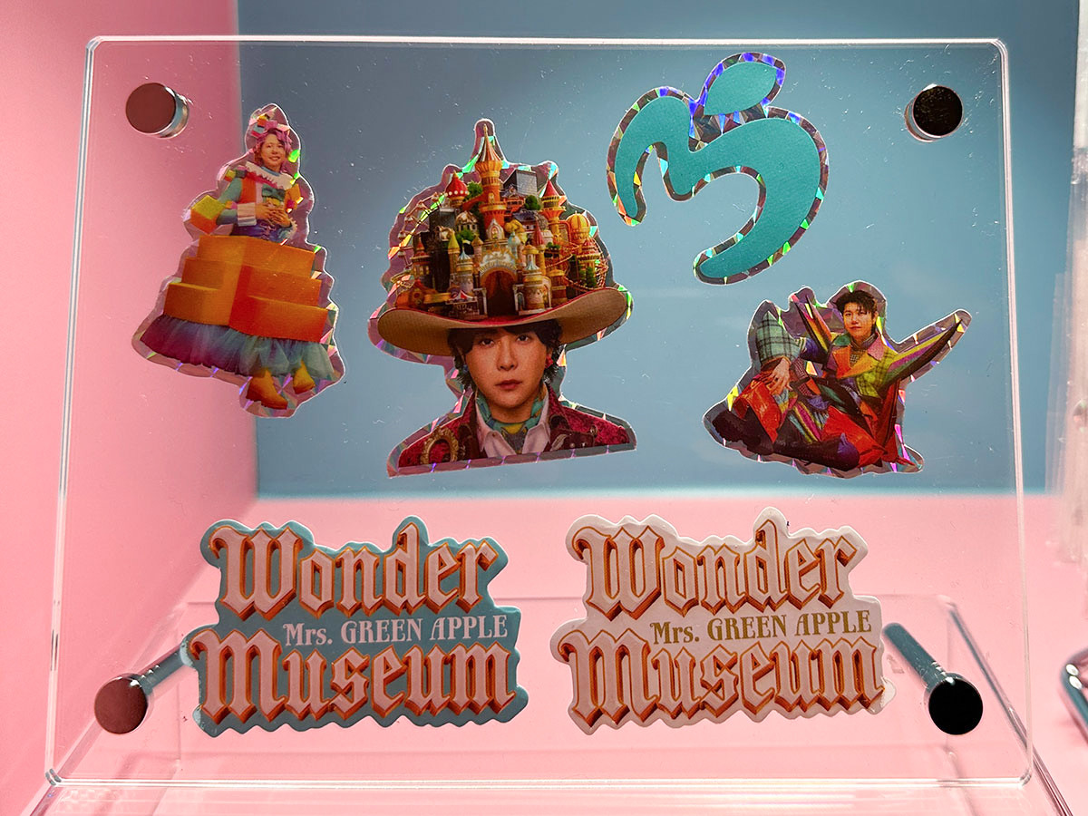 Wonder Museum ステッカー