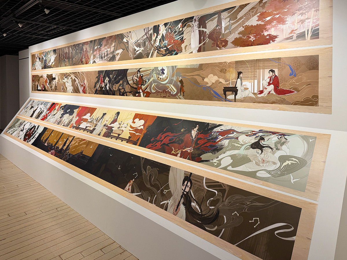 横浜赤レンガ倉庫「アニメ天官賜福展 -天地流光-」会場