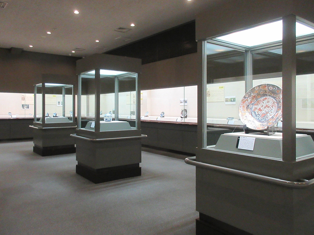 戸栗美術館「古伊万里いきもの図会展」会場