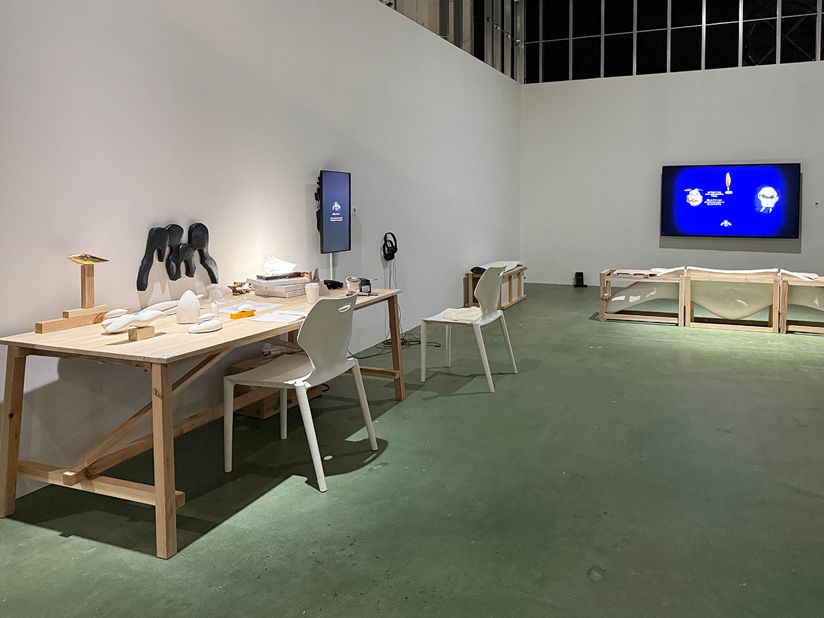 「TERRADA ART AWARD 2025 ファイナリスト展」会場 黒田大スケ