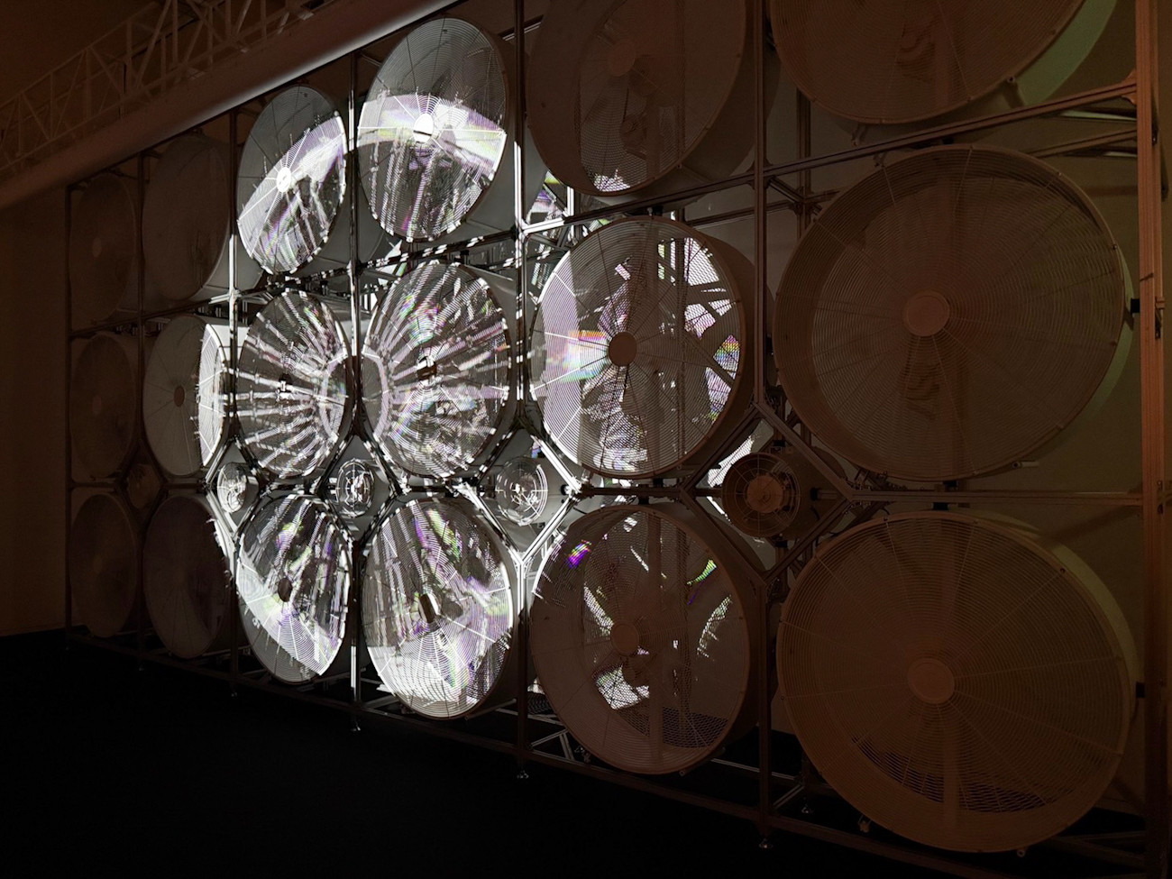 東京オペラシティ アートギャラリー「アルフレド・ジャー　あなたと私、そして世界のすべての人たち」