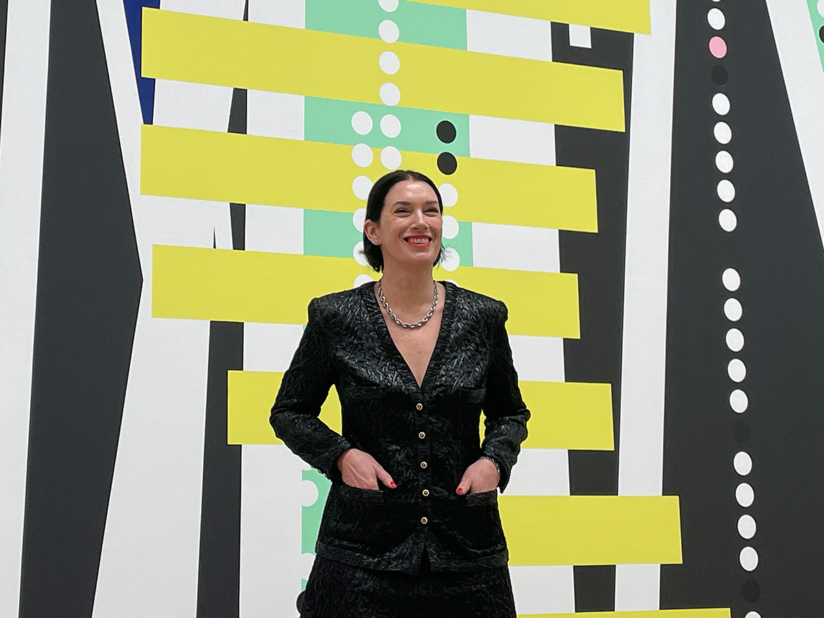 大阪中之島美術館「サラ・モリス　取引権限」会場