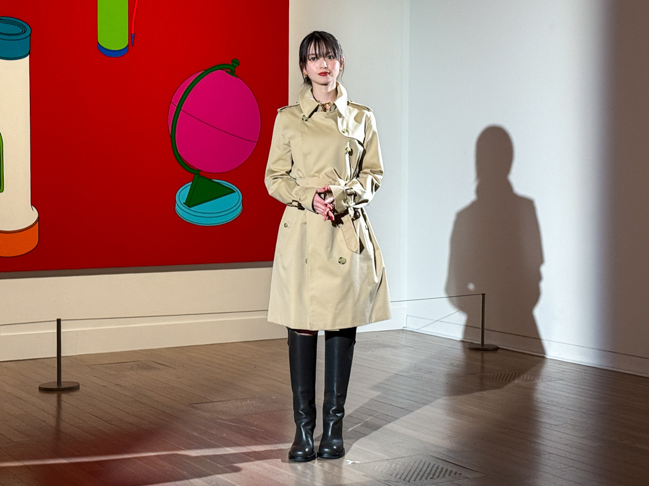 国立新美術館「テート美術館 ― YBA & BEYOND 世界を変えた90s英国アート」会場より齋藤飛鳥さん