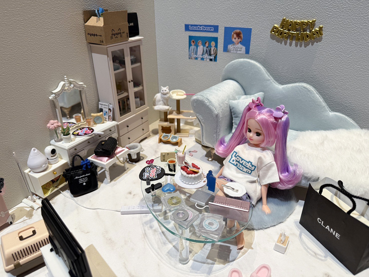 LUMINE 0 NEWoMan新宿店「リカちゃんのON/OFF展」会場