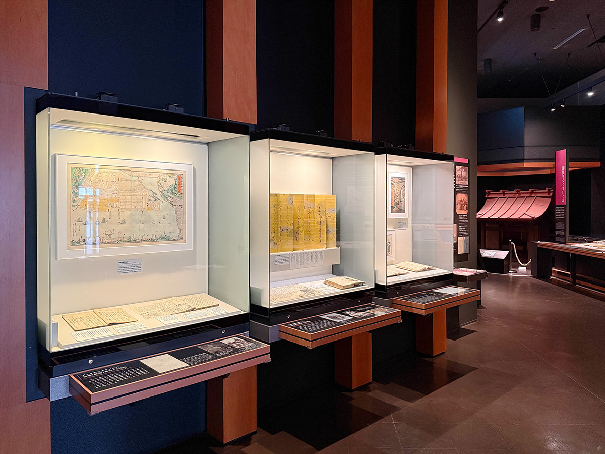 国立歴史民俗博物館　総合展示第5室「近代」より　「〈国民〉の誕生」展示風景