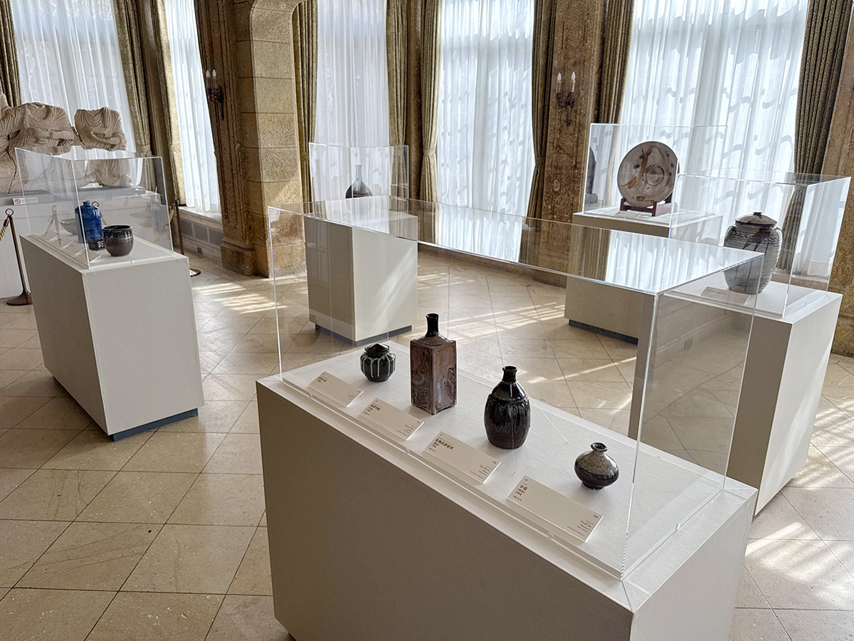 アサヒグループ大山崎山荘美術館「河井寬次郎と濱田庄司」会場より　トピック「健康な美」