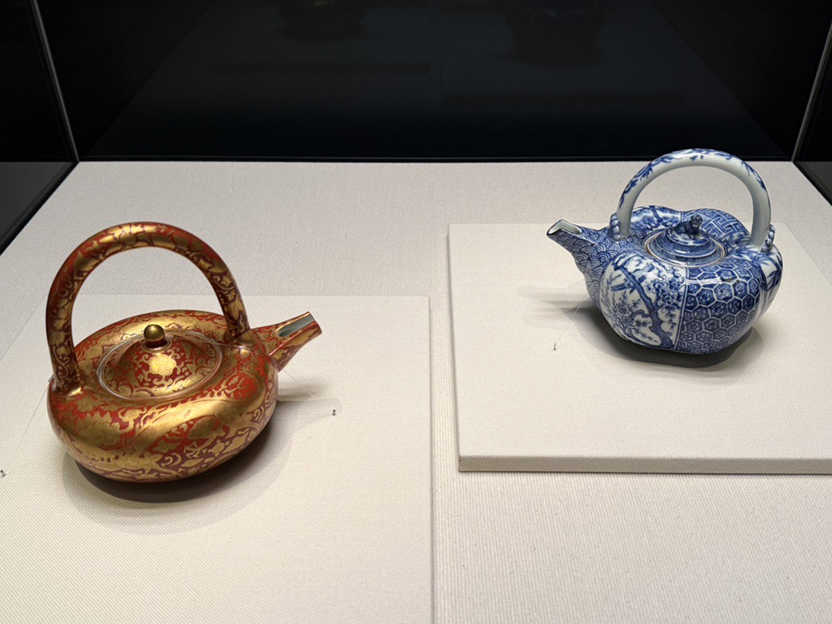 静嘉堂文庫美術館「美を味わう ― 懐石のうつわと茶の湯」会場