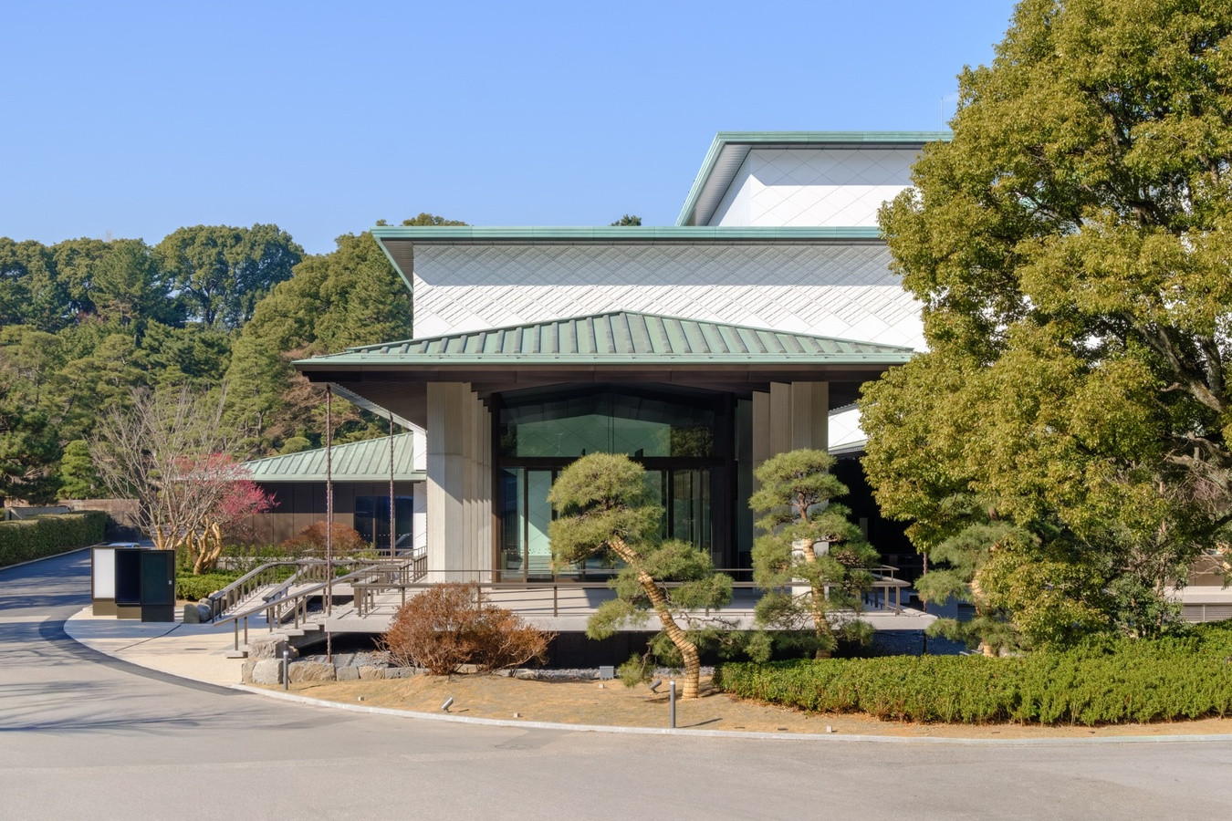 皇居三の丸尚蔵館