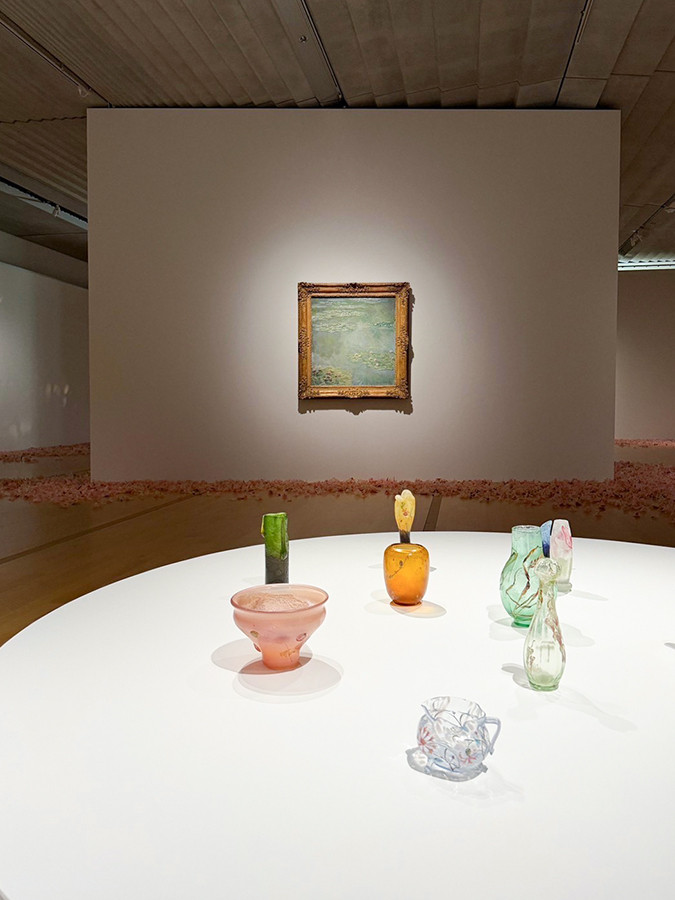ポーラ美術館「モネ没後100年・開館25周年記念 あたらしい目 ― モネと21世紀のアートる」会場