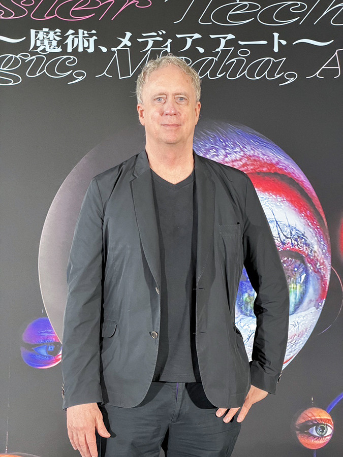 「トニー・アウスラー展」展示風景、TOKYO NODE、2026年