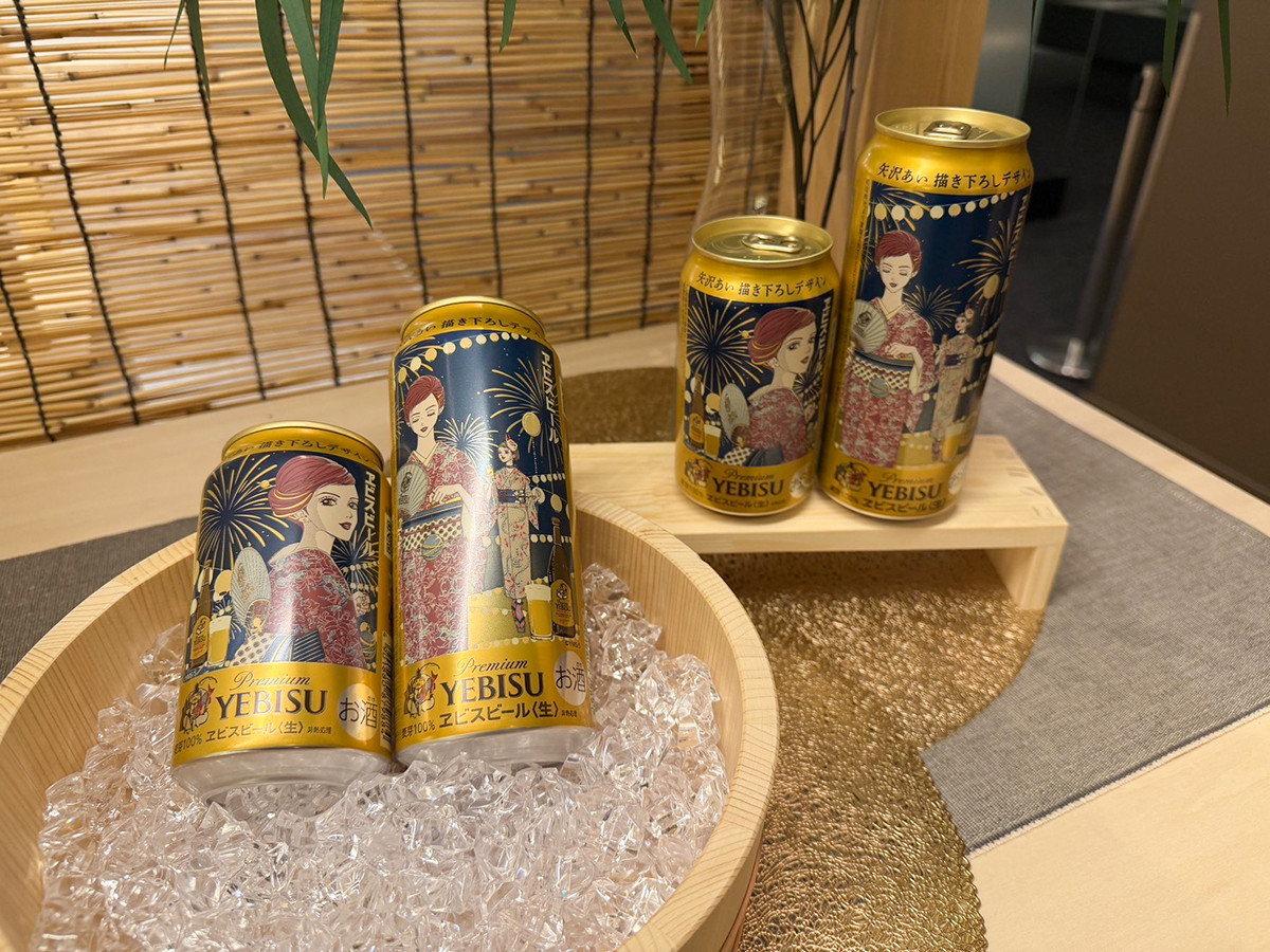 矢倉弘資、【寧日】、希少な大判額装用画集より、美品、日本人画家、新品額装付 矢沢あい描き下ろし美人画が巨大やぐらに ─ YEBISU BREWERY TOKYOで