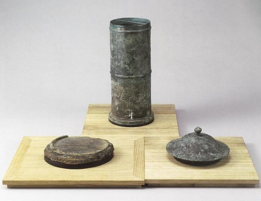 特集展示「四王寺山の経筒」