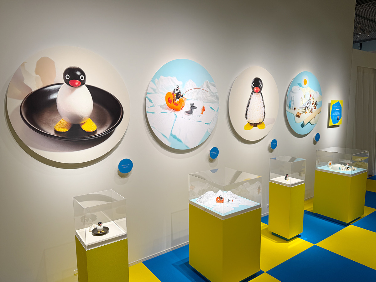 YURAKUCHO MUSEUM「可愛いだけじゃない！？ピングー展」会場より　ミニチュア写真家・見立て作家 田中達也さんとのコラボレーション展示