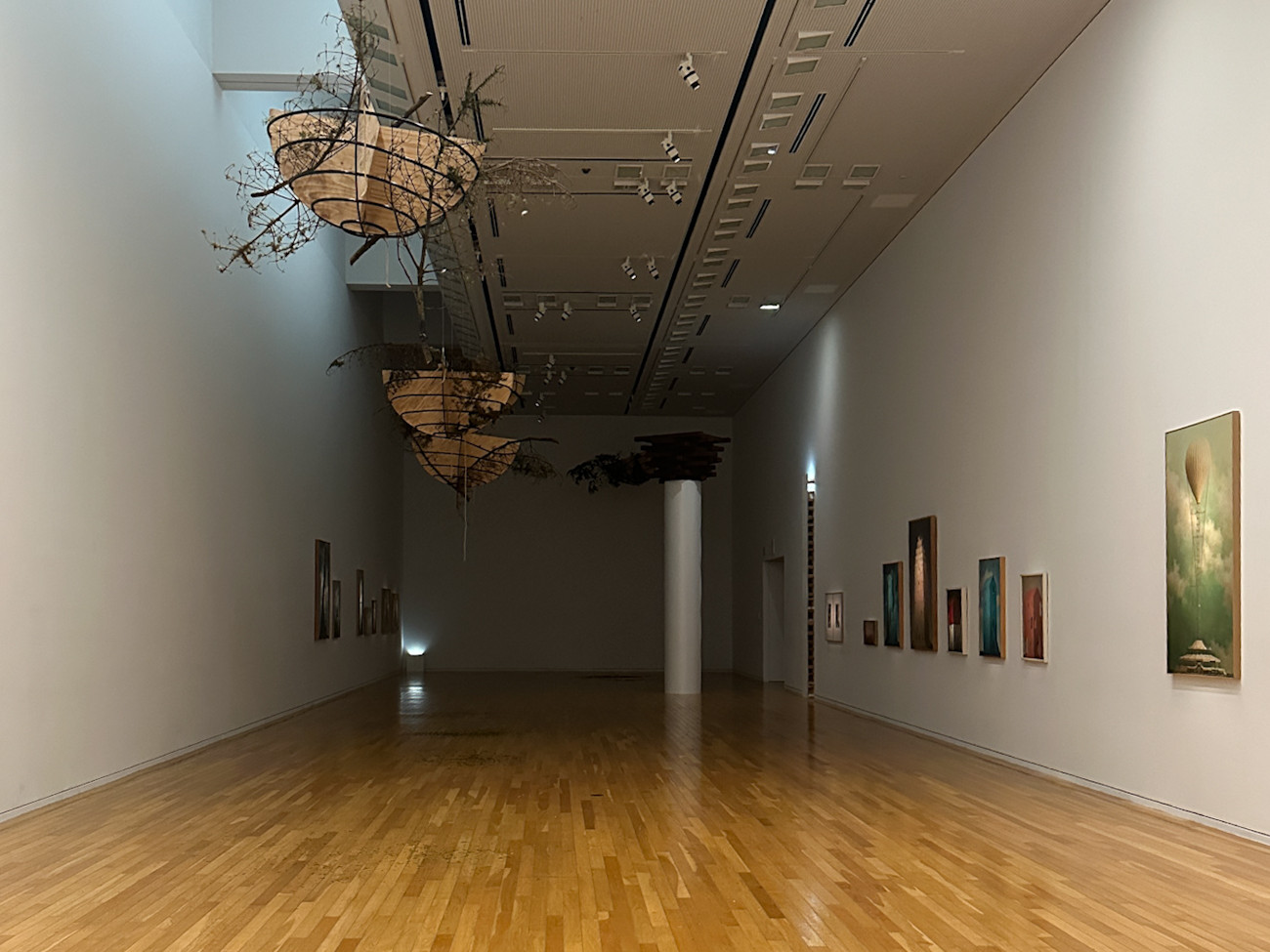 東京オペラシティ アートギャラリー
「ほぼ、空:青木淳 + リチャード・タトル」会場