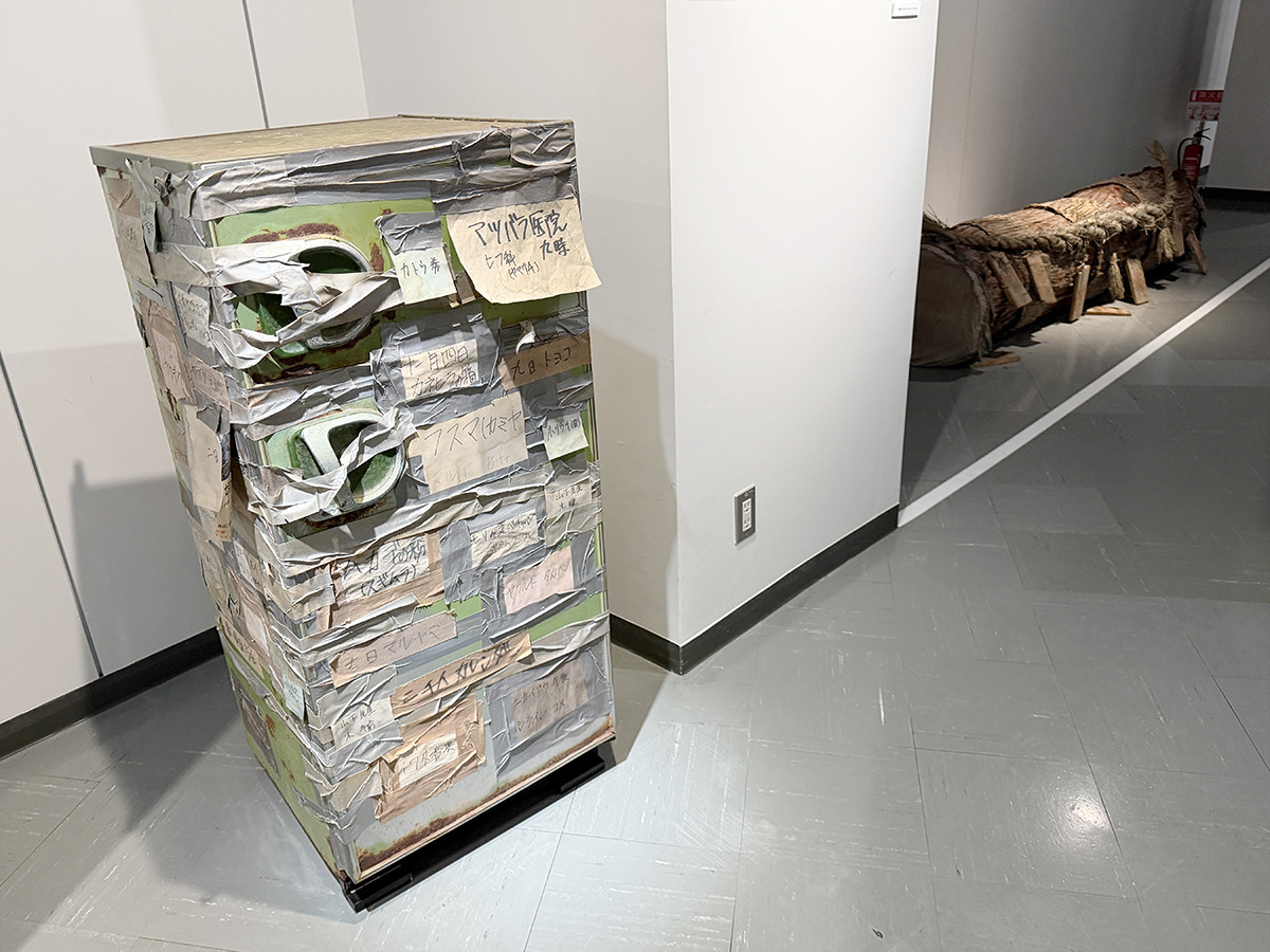 「記憶汚染展」会場