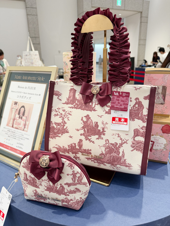 Maison de FLEUR コラボグッズ