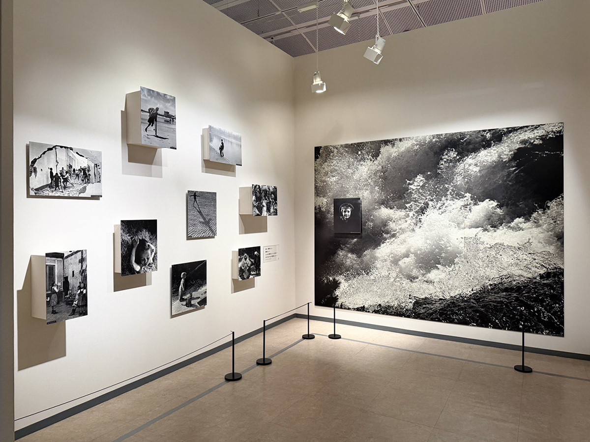 日本橋高島屋S.C.「日本経済新聞社 創刊150周年記念 ザ・ファミリー・オブ・マン写真展」