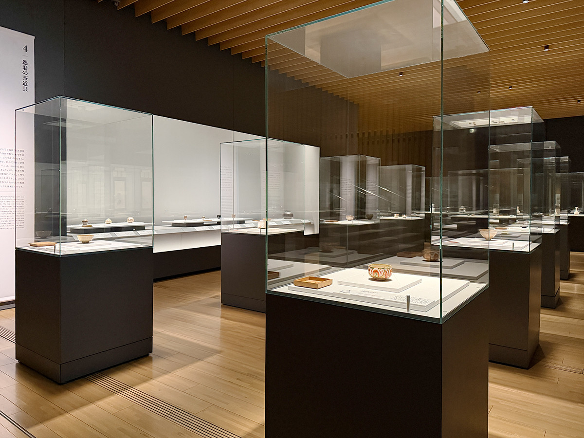 サントリー美術館「逸翁美術館コレクション 蕪村・呉春と茶の湯の名品」会場