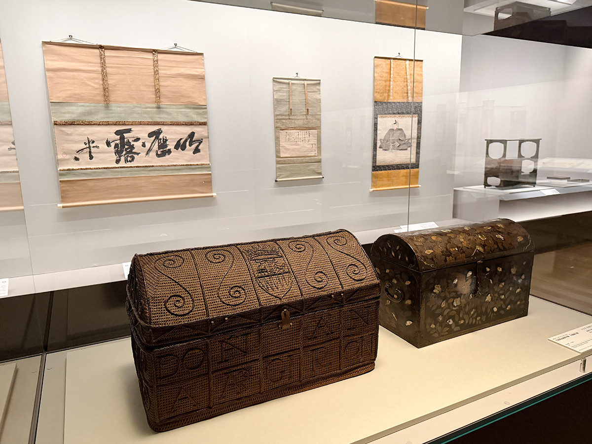 サントリー美術館「逸翁美術館コレクション 蕪村・呉春と茶の湯の名品」会場