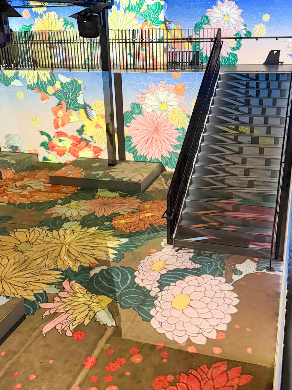 THE MOVEUM YOKOHAMA by TOYOTA GROUP「印象派モネと浮世絵［モネを魅了した、日本の美］」会場