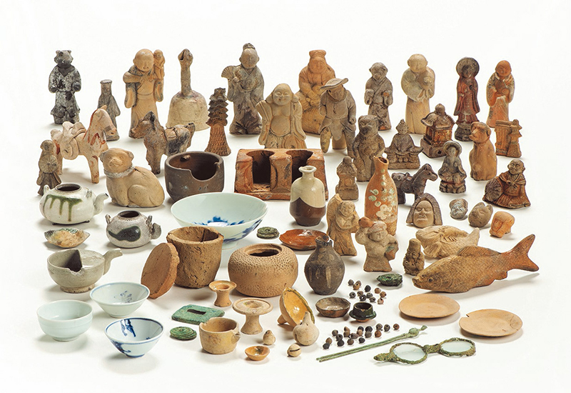 カンボジア　埋蔵　発掘　出土　古陶　骨董　古美術　陶器　考古学 私の古書コレクションより『陶器ほめたり けなしたり』を紹介する