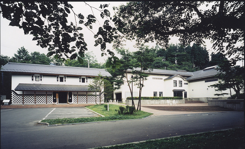 萬鉄五郎記念美術館