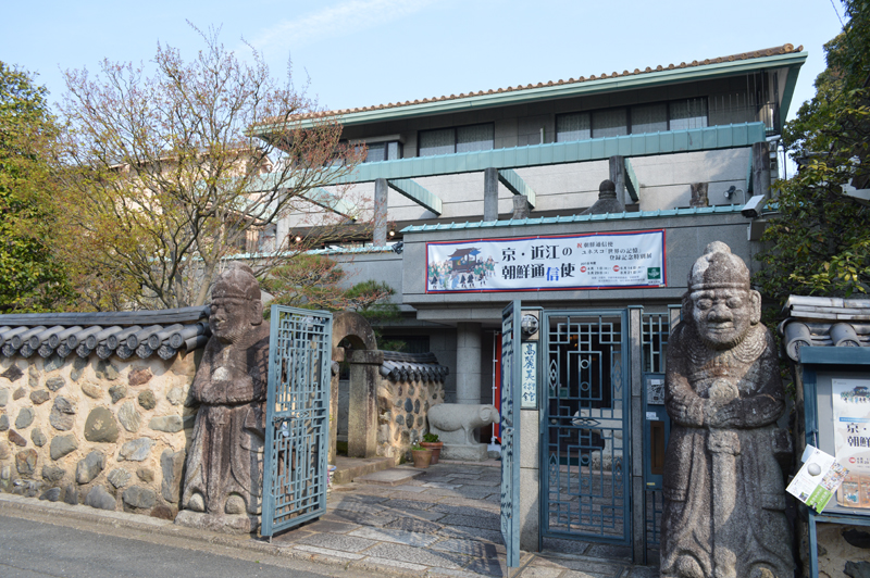 福を運ぶ朝鮮王朝のとりたち