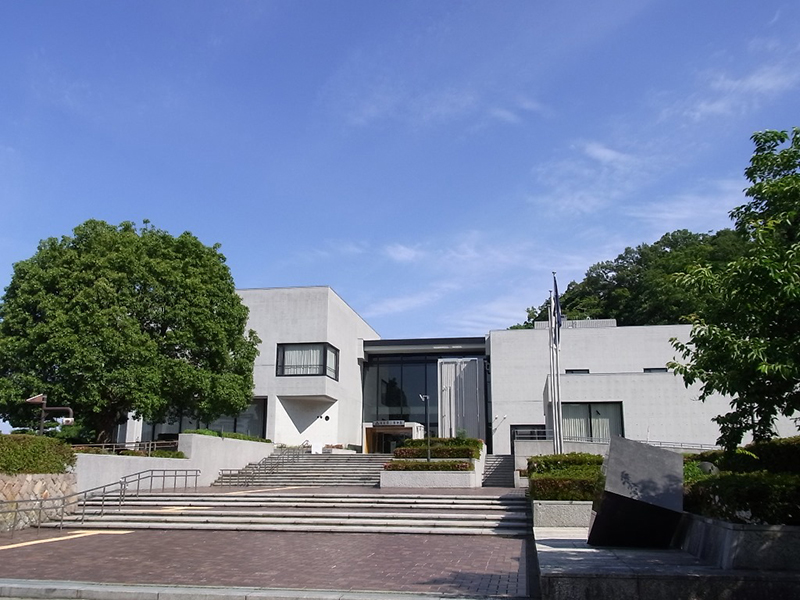 【中古】 鳥取藩研究の最前線/鳥取県立博物館/鳥取藩政資料研究会 鳥取藩研究の最前線 | 鳥取藩政資料研究会 |本 | 通販 | Amazon