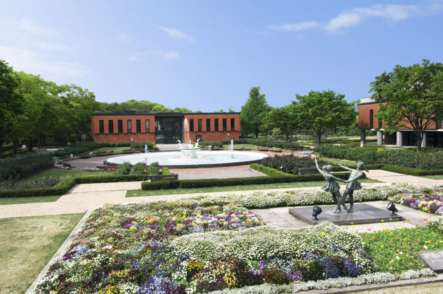 白馬のゆくえ 小林萬吾と日本洋画50年