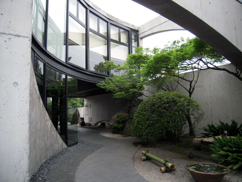 企画展「吉田達麿と吉松眞司～響きあう感性、描き続けた生涯～」