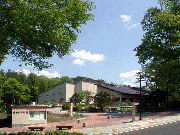 日本中の子どもたちを笑顔にした絵本作家 かがくいひろしの世界展