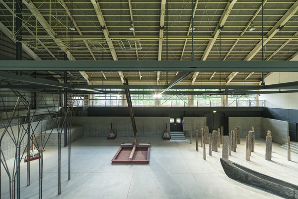 清津倉庫美術館