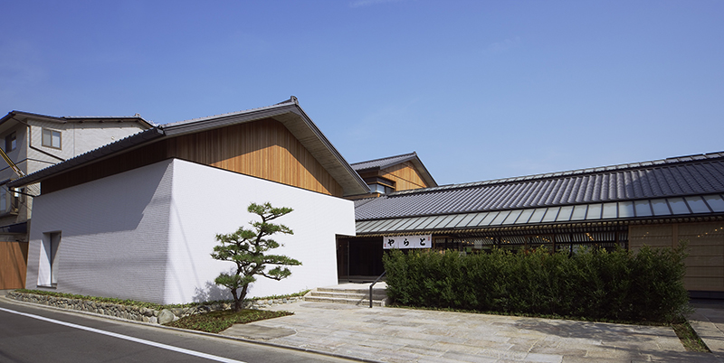 虎屋所蔵品展　山を望む