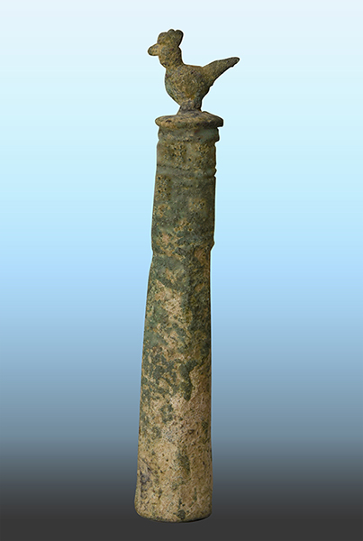 《ニワトリ装飾化粧容器》