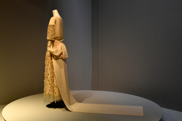マドレーヌ・ヴィオネ《ウェディング・ドレス》1922年 KCI