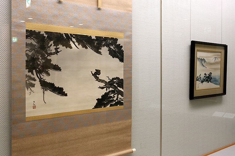 文化勲章受章の画家たち 歴史画を、大衆社会にまで裾野を広めた第一人者であり、文化勲章受章者