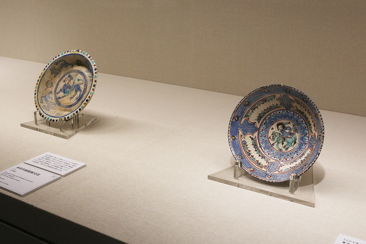 染付 ― 世界に花咲く青のうつわ | レポート | アイエム