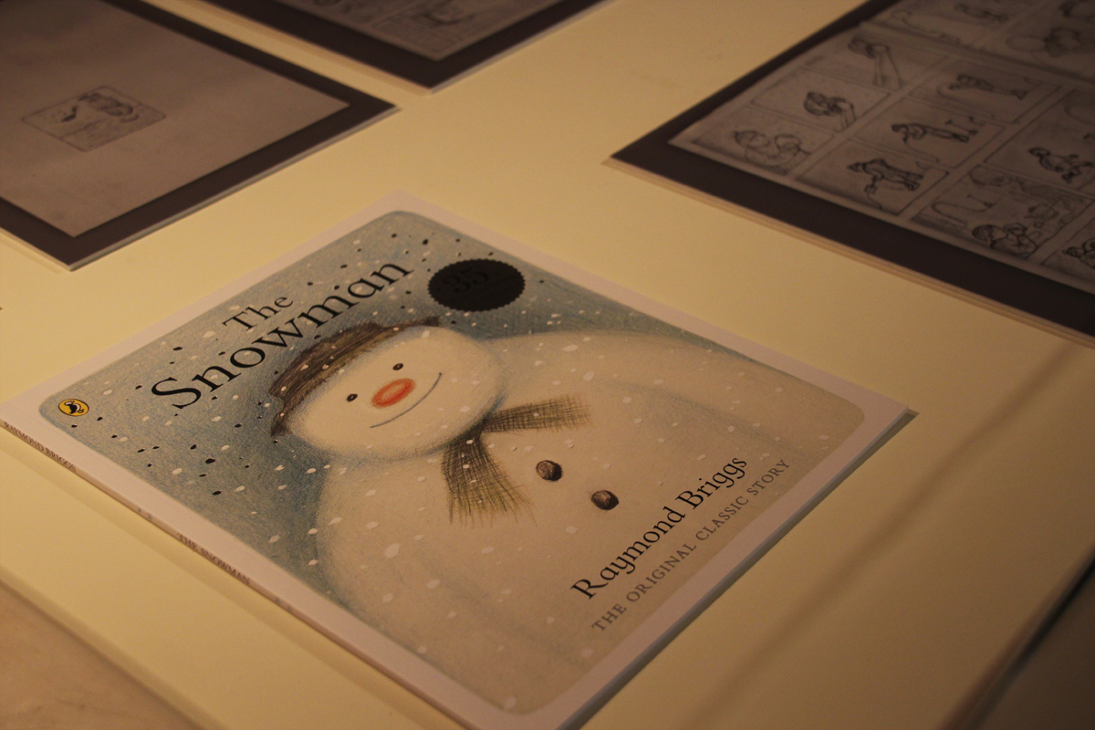 絵本原画からアニメまで スノーマン展