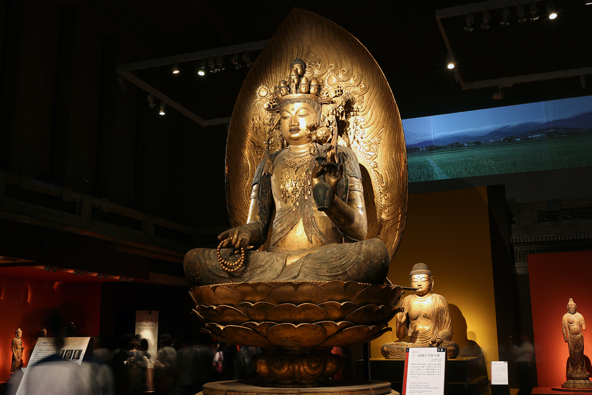 特別展「平安の秘仏―滋賀・櫟野寺の大観音とみほとけたち」